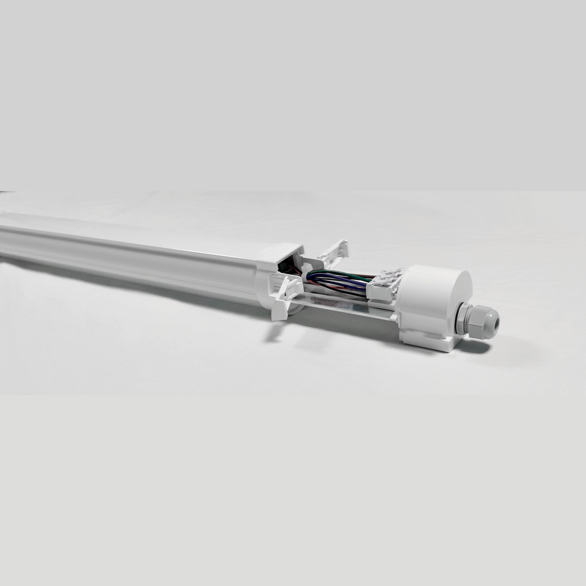 LED Tri-proof Armatuur, IP65 IK10, 230V