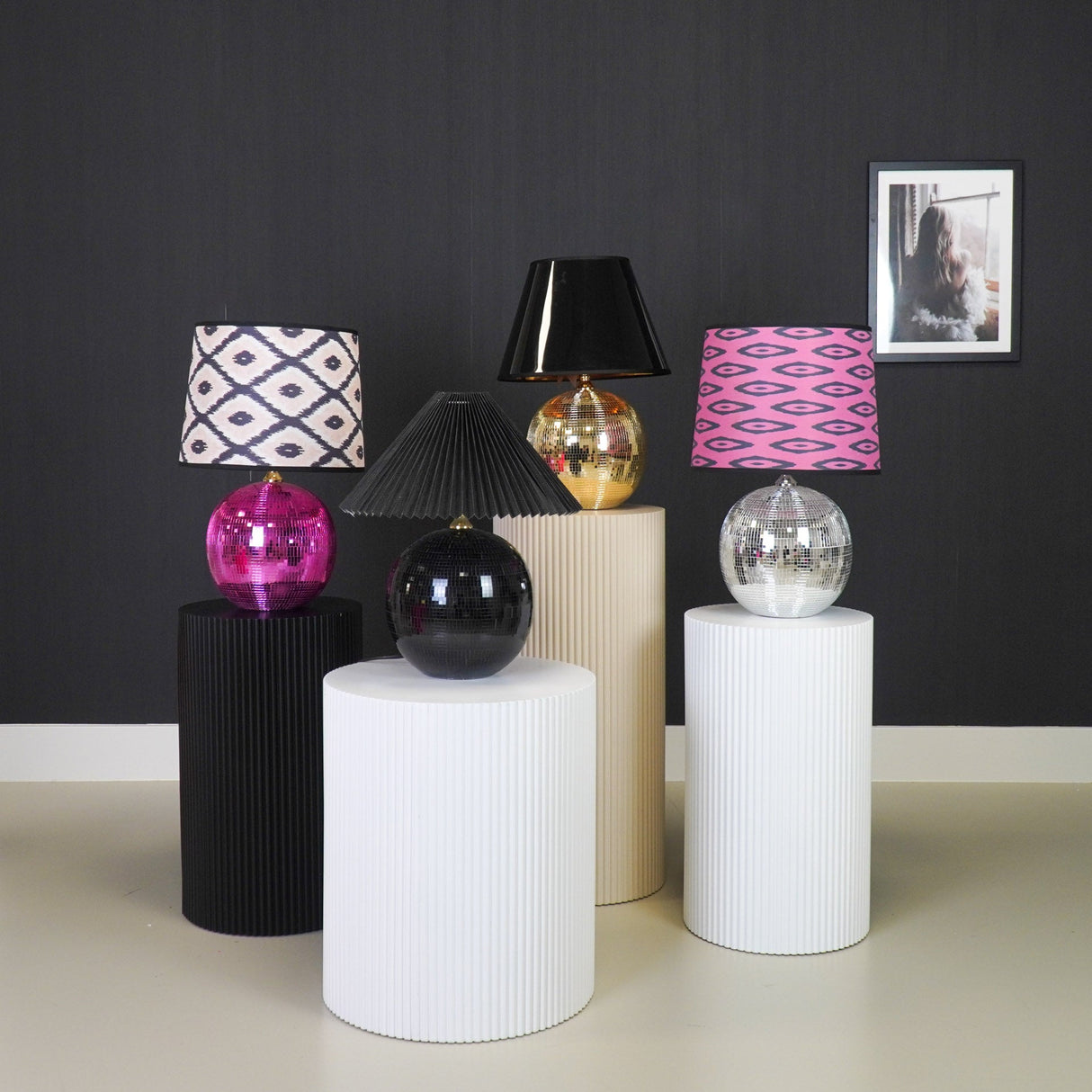 Tischlampe - Discokugel - Glas - Rosa - 20x20cm