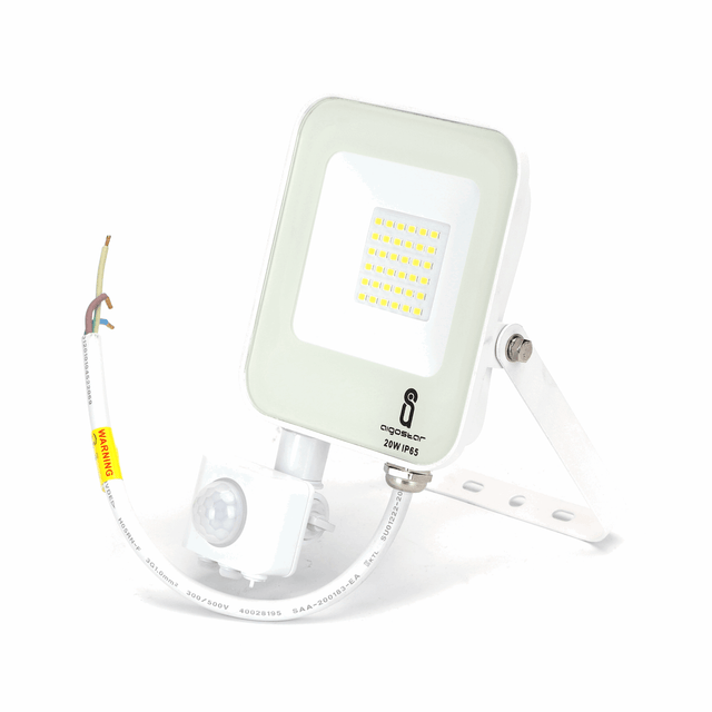 Buitenlamp wit | LED 20W~200W traditionele verlichting | met IR - bewegingssensor | IP65 4000K 1800Lm 230V - LEDPLANET.NL
