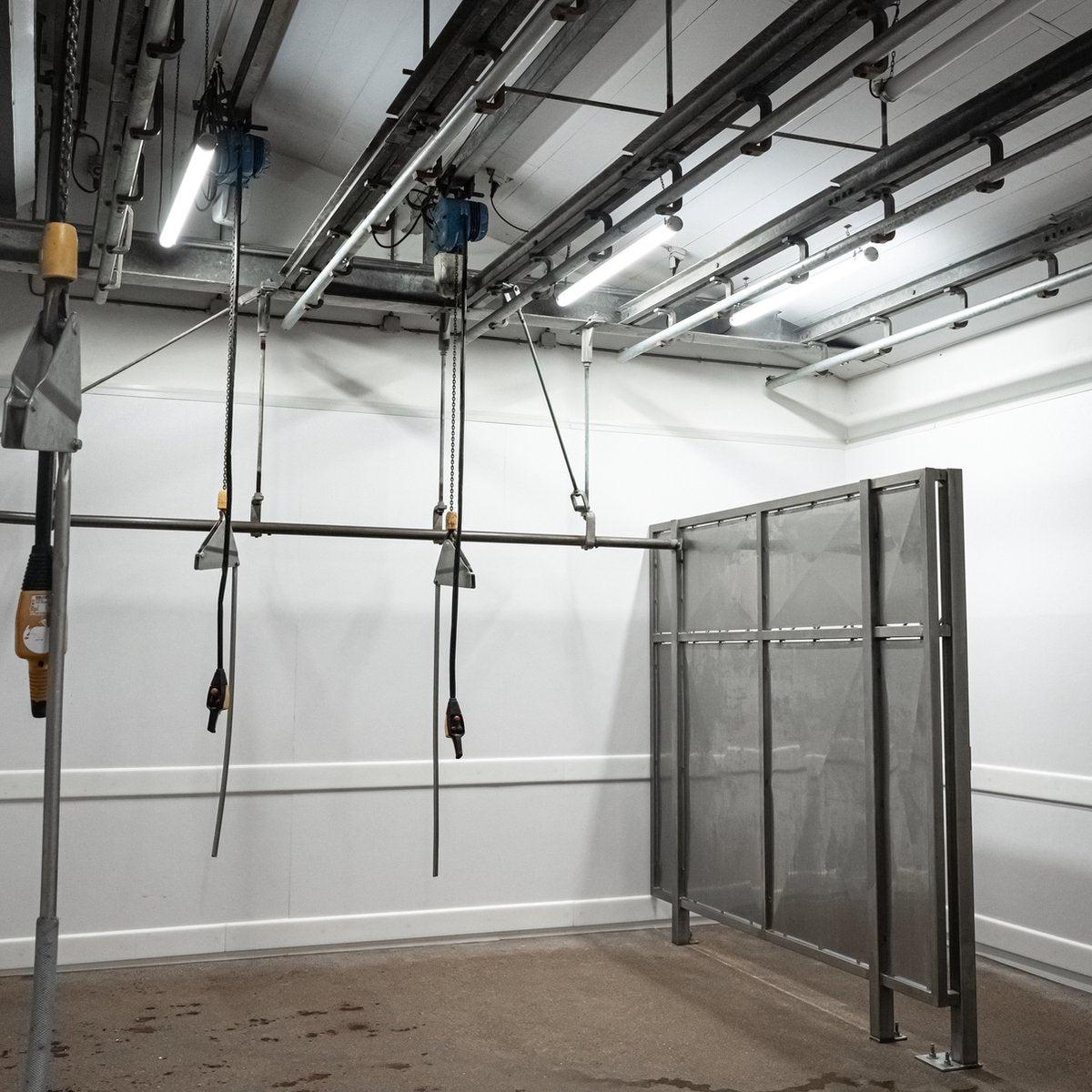 FarmPro LED TL-Leuchte 150 cm - Landwirtschaftliche LED TL-Beleuchtung - Ammoniak- und wasserbeständig - IP69K