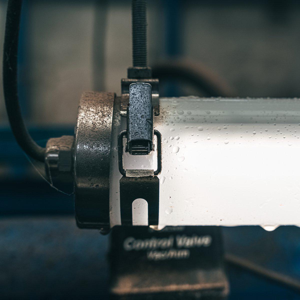 FarmPro LED TL-Leuchte 150 cm - Landwirtschaftliche LED TL-Beleuchtung - Ammoniak- und wasserbeständig - IP69K