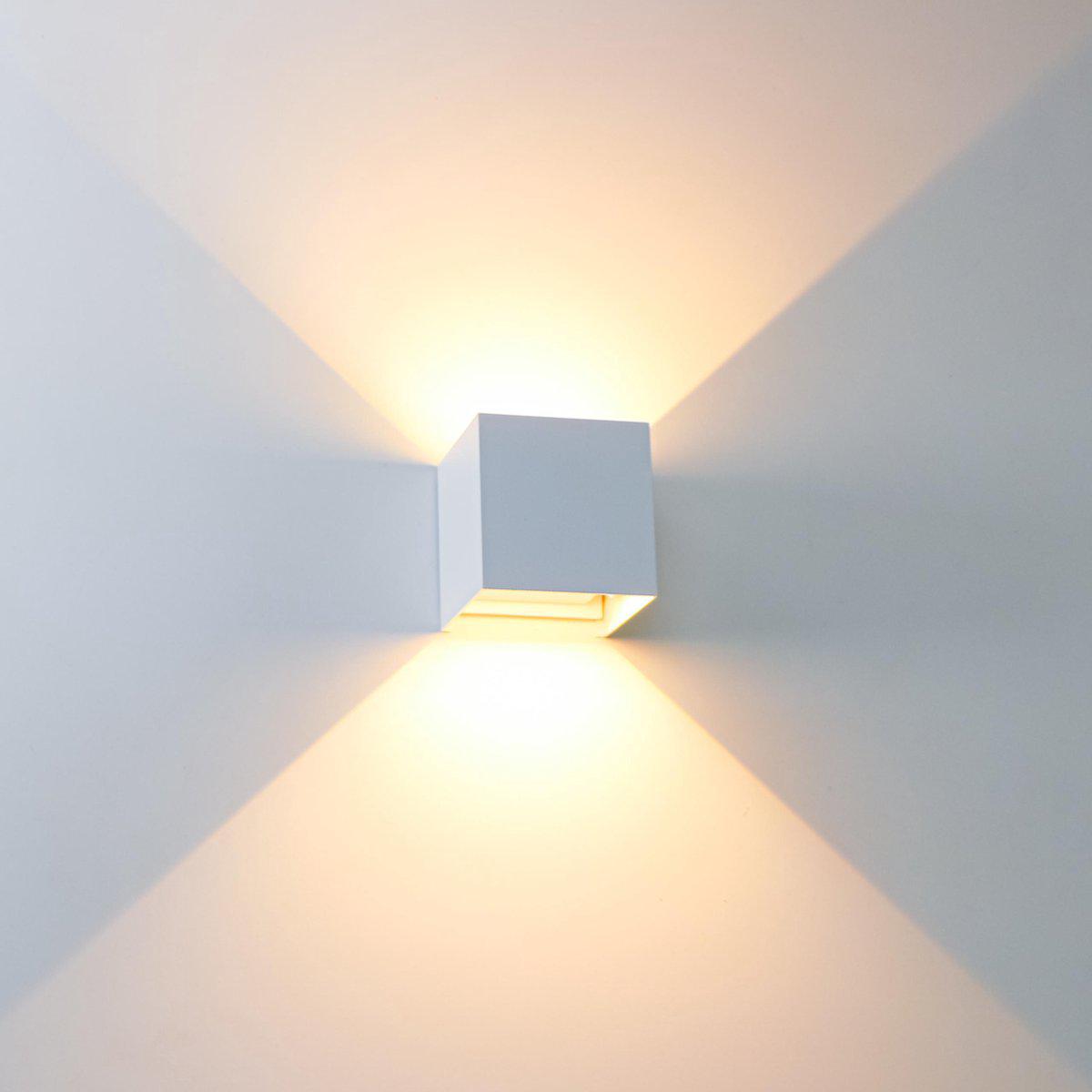 LED's Light Kubus LED Wandleuchte für den Außenbereich - Up & Down Licht - IP65 - Weiß