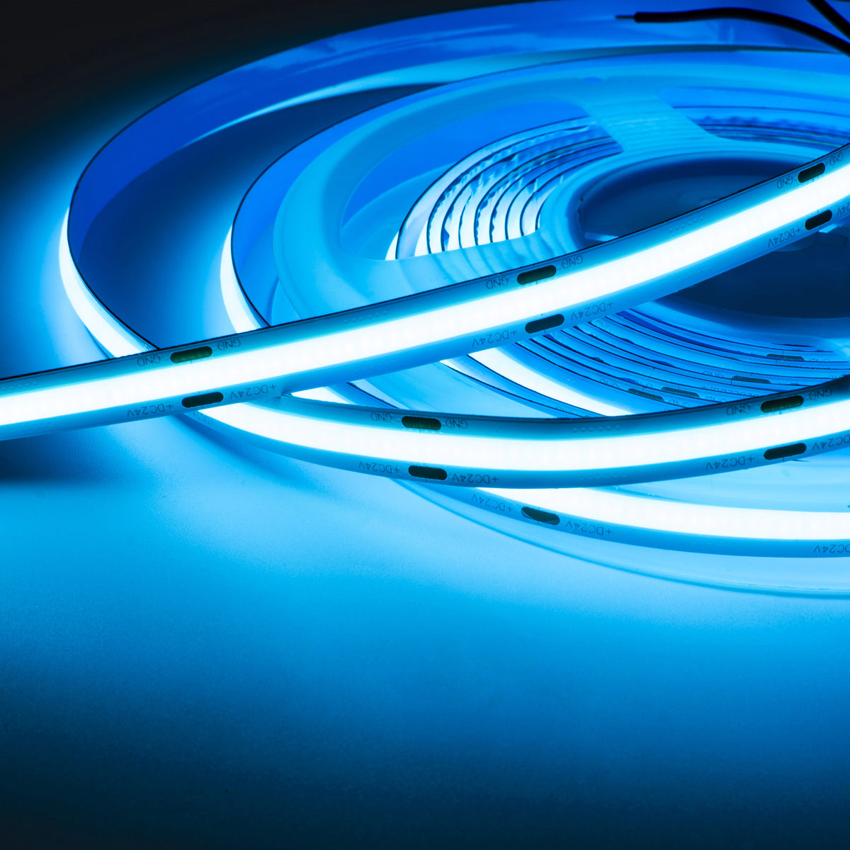 LED-strip 5m 1200lm 6500K IP20 voor sfeervolle en efficiënte verlichting