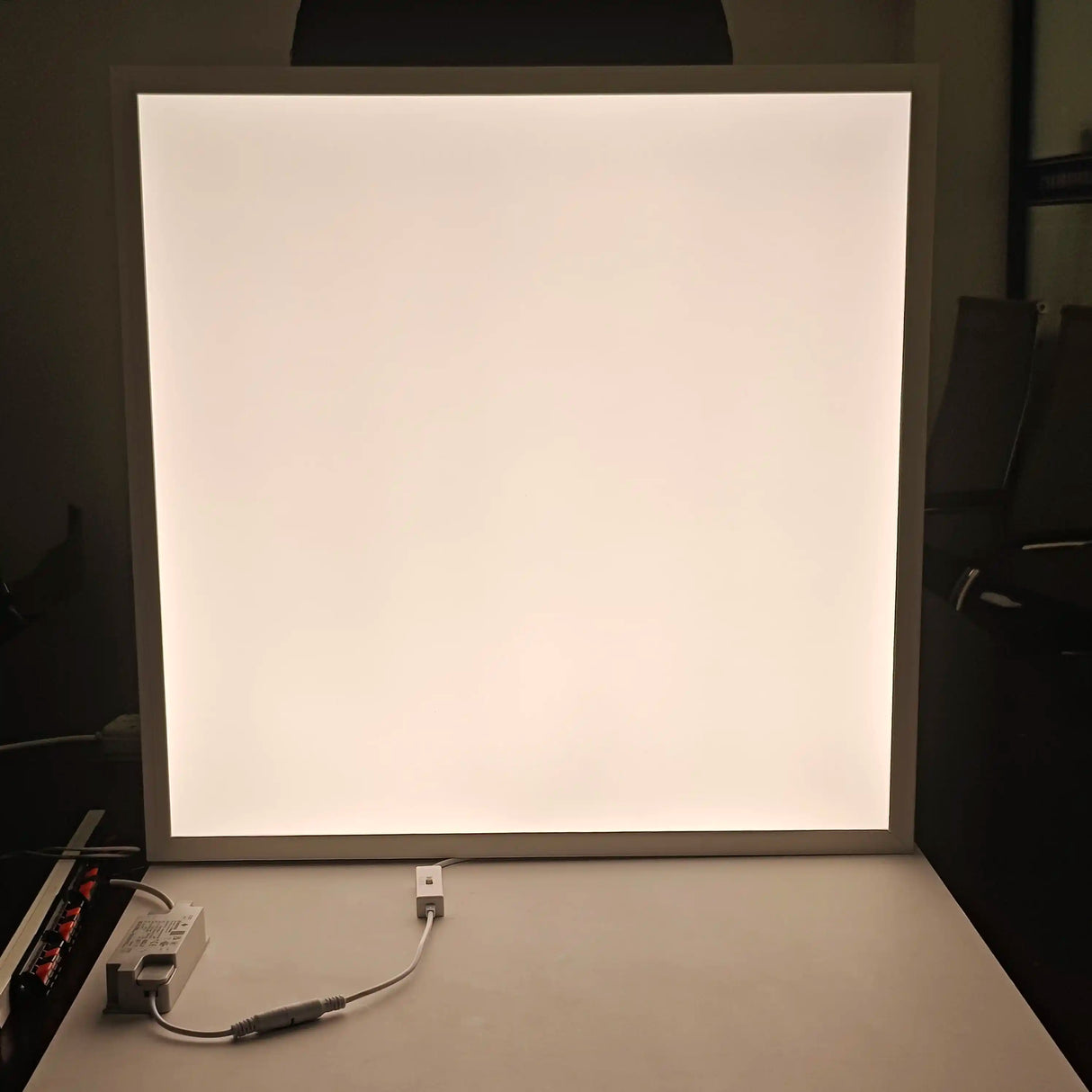 LED Paneel 60x60cm 3000lm 4000K IP20 van Blls voor efficiënte led-verlichting