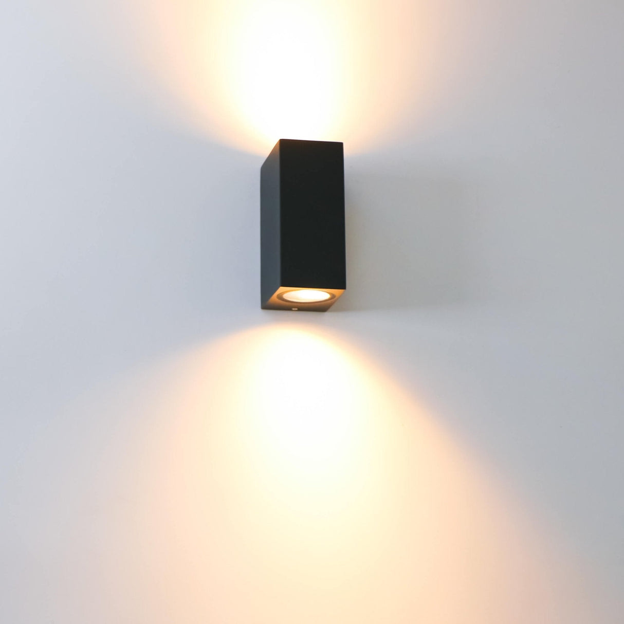 NØRD Up&Down - LED's Light LED-Außenleuchte mit GU10-Fassung - Rechteckig - IP44 - Schwarz - Modell Mailand