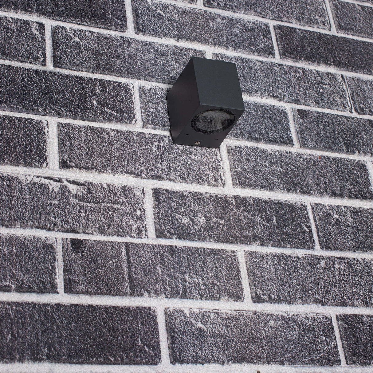 NØRD Down - LED's Light LED Wandleuchte für den Außenbereich mit GU10-Fassung - Quadratisch - IP44 - Anthrazit - Modell Rome