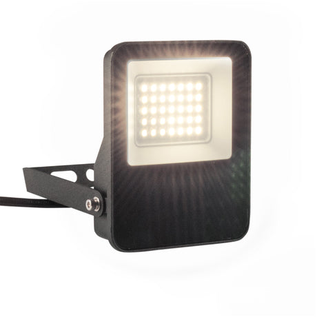 LED-Strahler 2400 - neigbar und wasserdicht - Innen & Außen - 20W