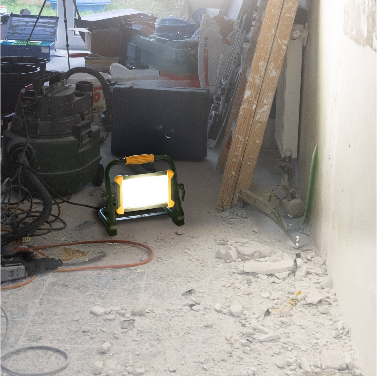 LED Construction Lamp Foldable - 6500 Lumen - 50W - Cool White 4000K - IP65 IK08 - Replaces 500W Halogen - 5m Cable