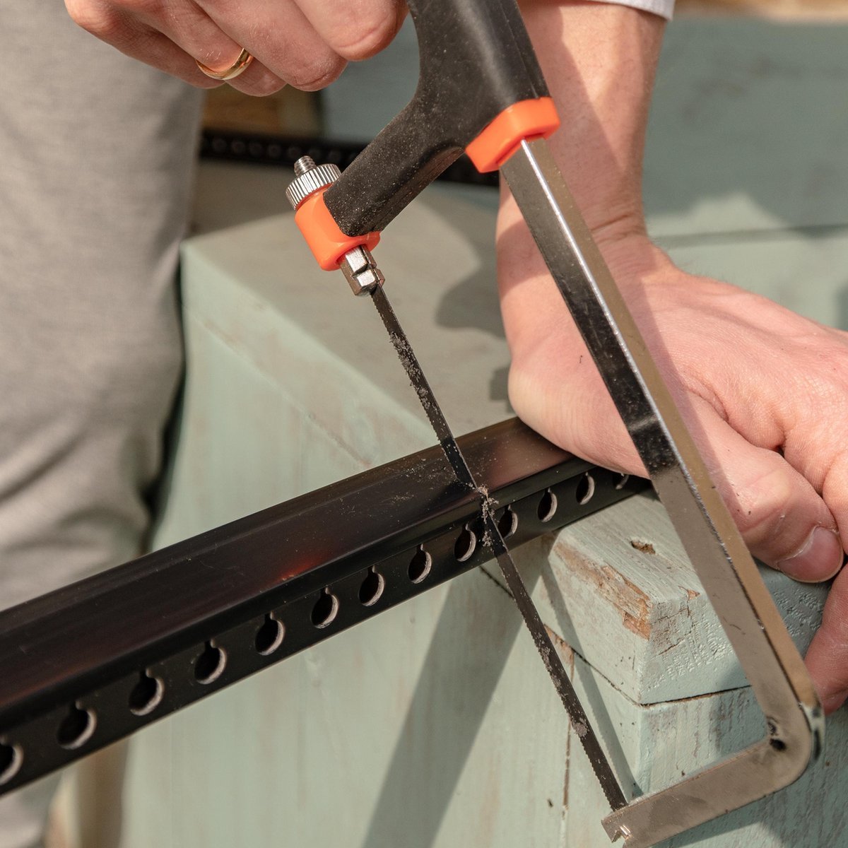 OrgaNice Kabelkanal-Set – Selbstklebender Organizer für Schreibtisch & Fernseher – Weiß