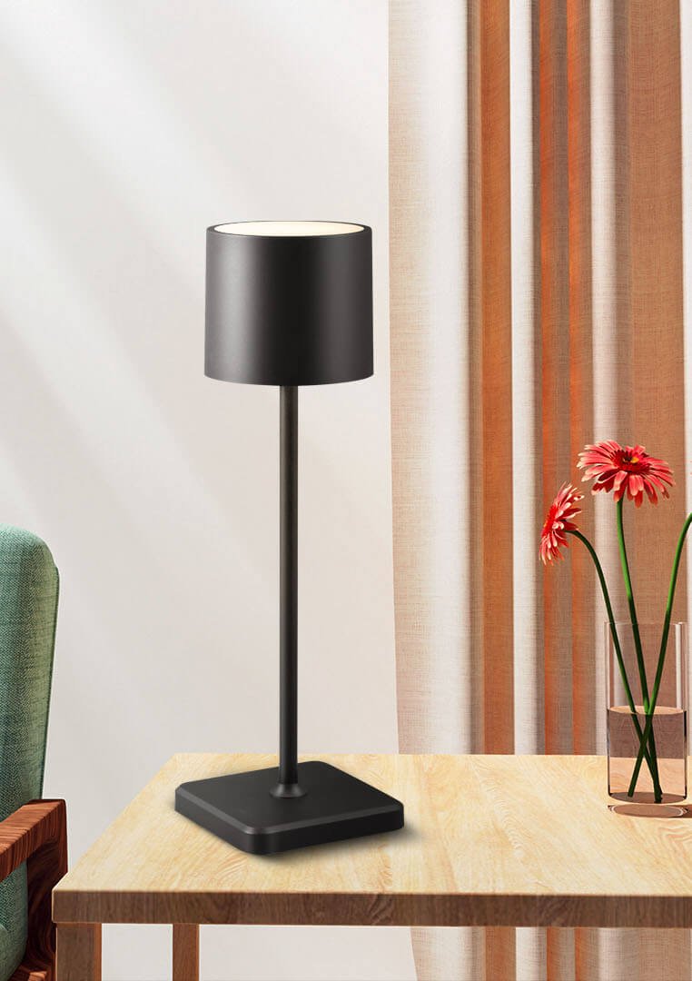 TouchDim wiederaufladbare LED-Tischlampe – Dimmbar durch Berührung – Innen und Außen – Schwarz