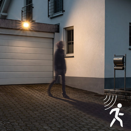 UltraFlood LED Flutlicht 30W mit Bewegungsmelder und Tageslichtsensor - Neigbar - 4800 Lumen - IP65
