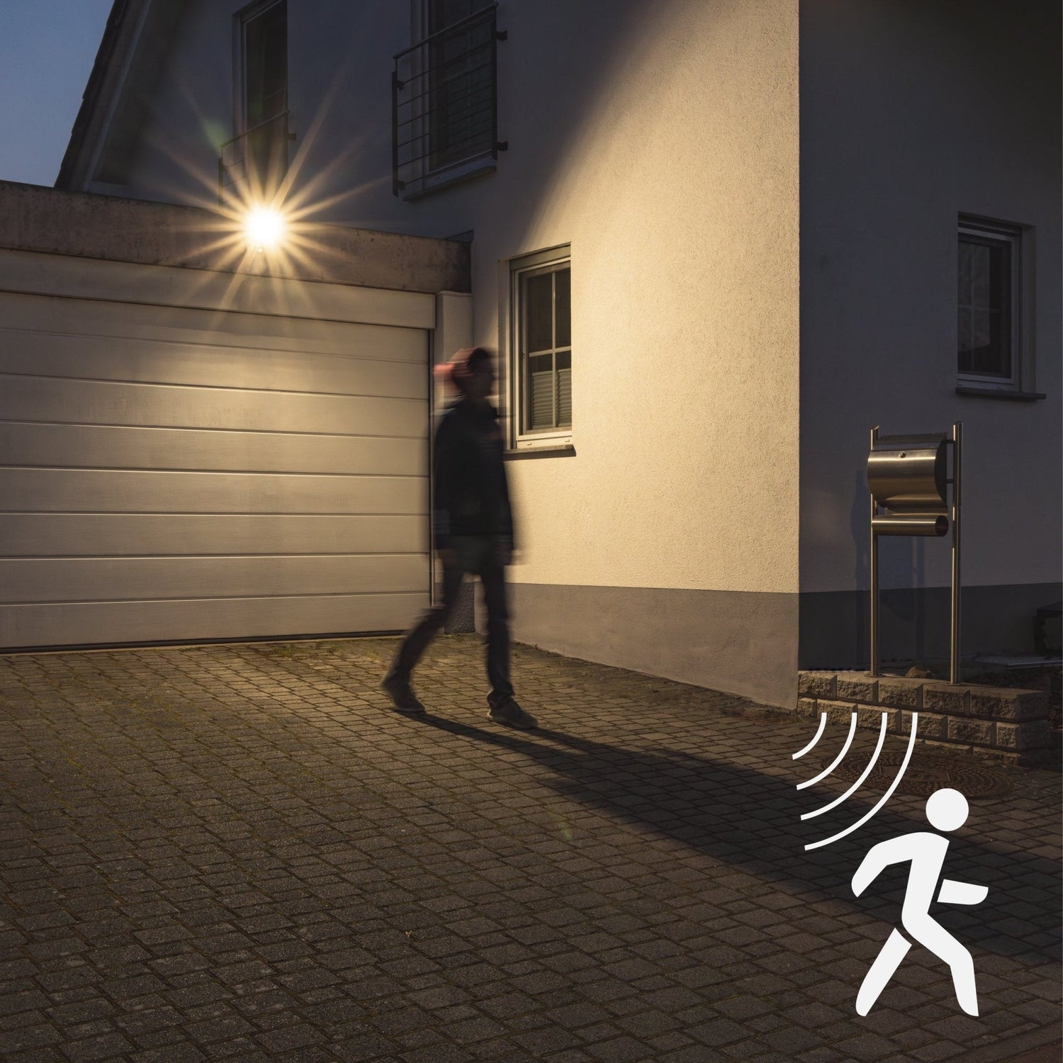 UltraFlood LED Floodlight 50W 4000K with Motion Sensor and Daylight Sensor - Tiltable - 8000 Lumen - IP65