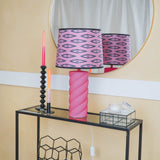 Tischlampe - Gedrehter Speck - Keramik - Neonpink - 12x12x28cm