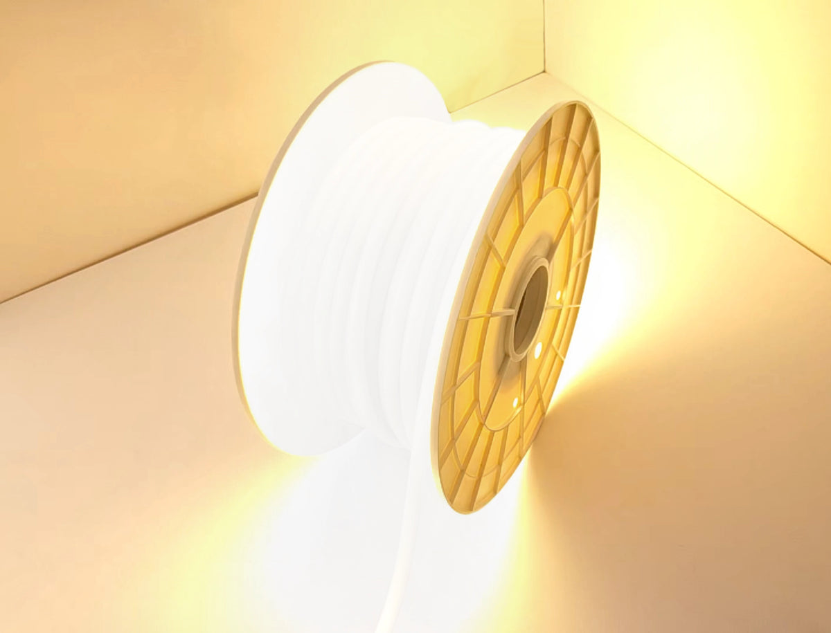 COB-LED-Lichtschlauch 230 V – Warmweiß 3000 K – 10 W/m – 1000 lm/m – IP65 – Zuschneidbar – 50-m-Rolle