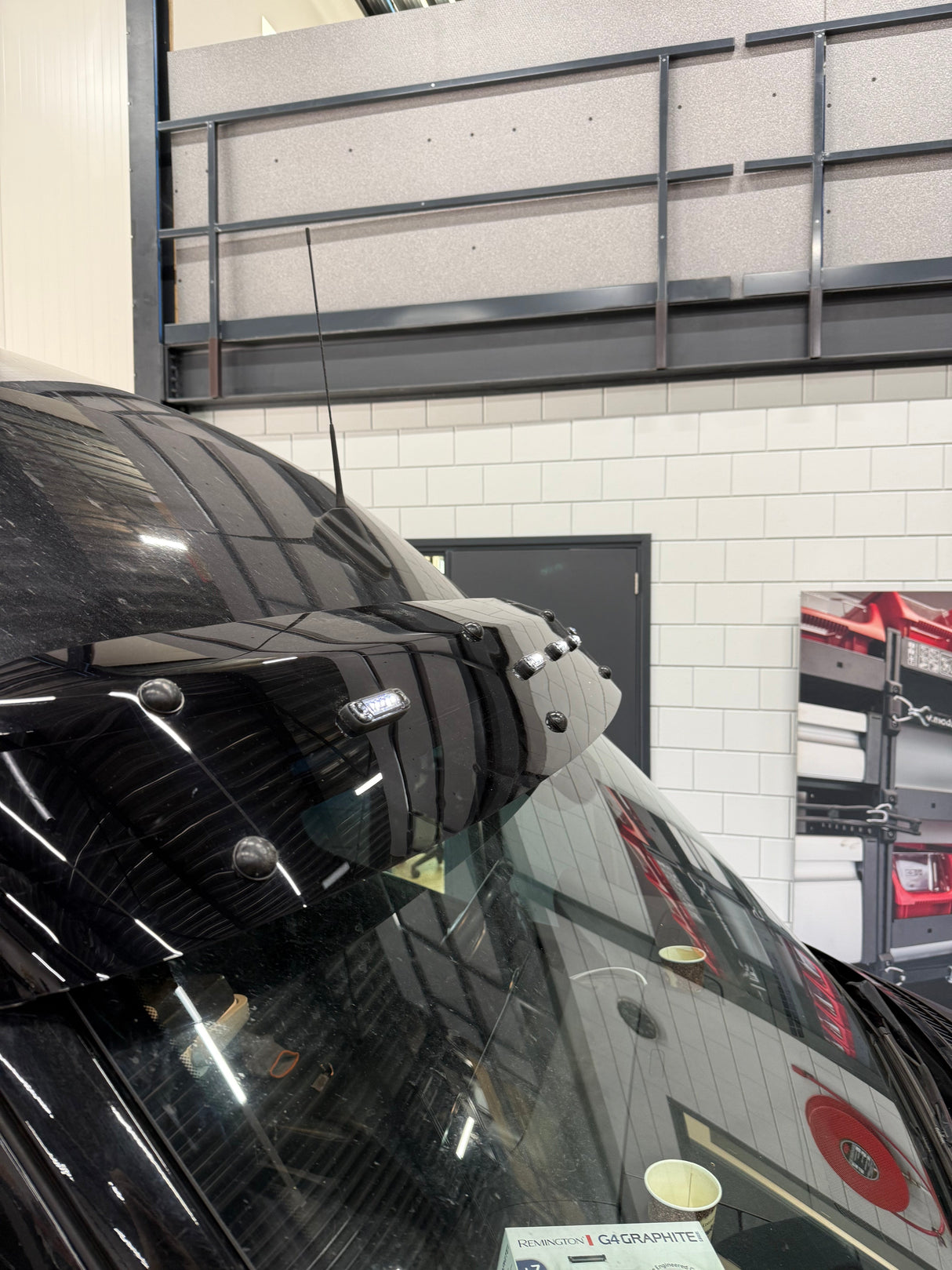 Sonnenblende mit LED-Beleuchtung Mercedes Sprinter 2010-2018