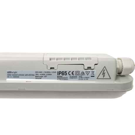 LED-TL-Leuchte, 2500 Lumen, 18 W, Kaltweiß (4000 K), Schutzart IP65 (wasserdicht), Stoßfest (IK08), 120 cm, 4 Stück