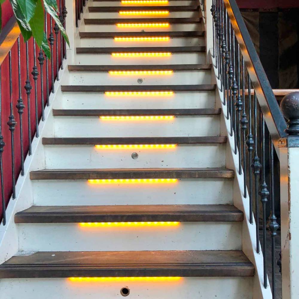 LED's Light Complete LED Stair Lighting Set - 15 steps x 80 cm - Adjustable length - Warm white light