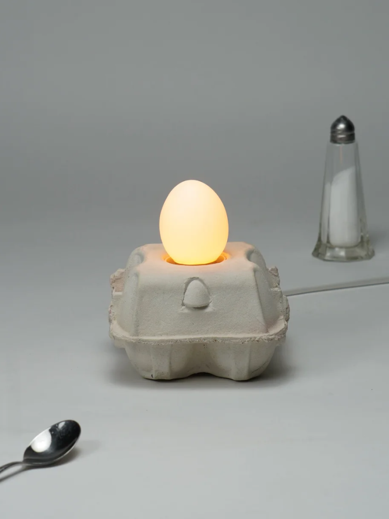 EggboxLAMP Classic LED lamp met zachte gloed in eivorm, stijlvolle eierdoosbasis