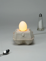 EggboxLAMP Classic LED lamp met zachte gloed in eivorm, stijlvolle eierdoosbasis