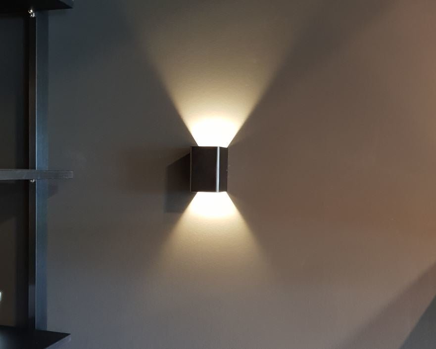 LED lampen | wandspot 2 - zijdig sfeerlicht | 3W 3000K | 7 x 10cm zwart gelakt - LEDPLANET.NL