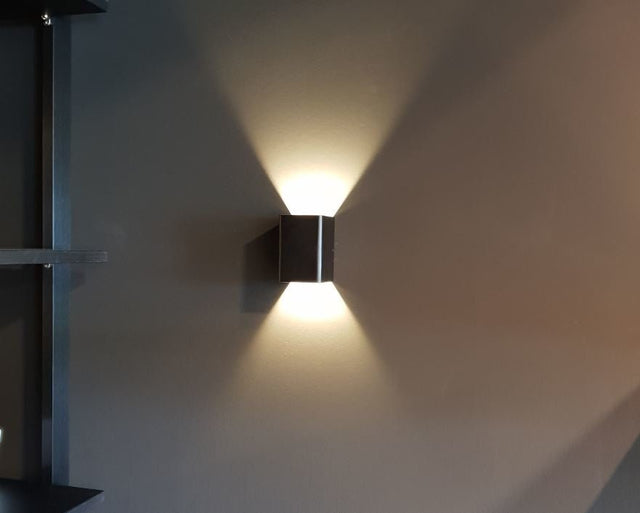 LED lampen | wandspot 2 - zijdig sfeerlicht | 3W 3000K | 7 x 10cm zwart gelakt - LEDPLANET.NL