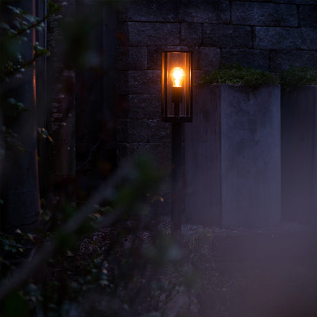 LED's Light LED Lantern Post Garden Lamp with Glass Panes - E27 Fitting - IP44 - 80 cm - Black