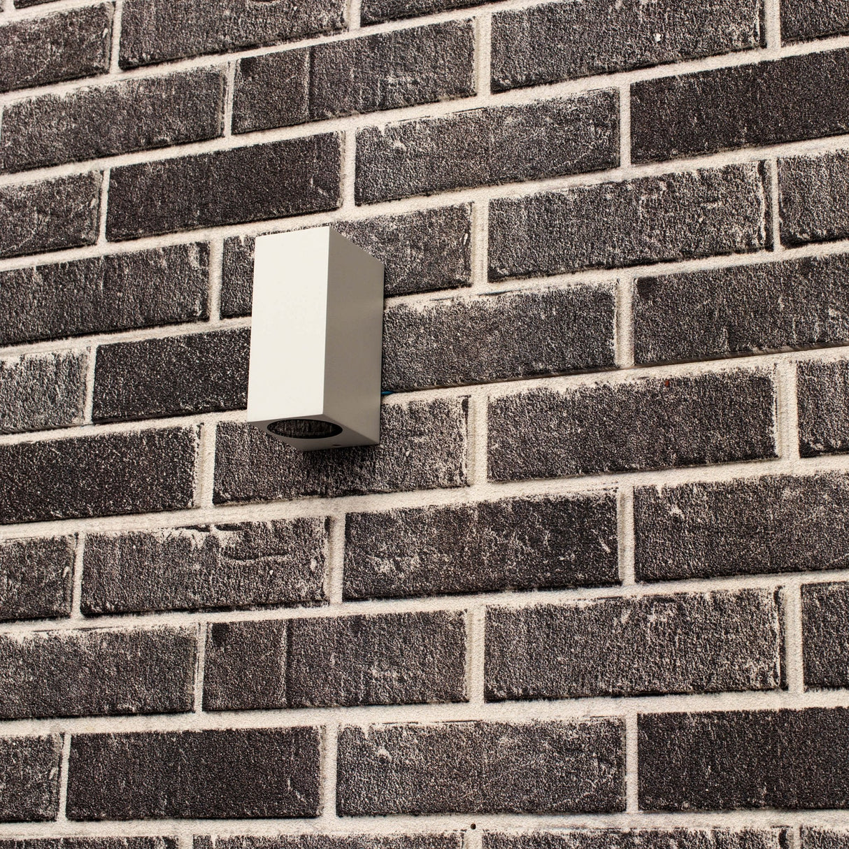 NØRD Up&amp;Down - LED's Light LED-Außenleuchte mit GU10-Fassung - Rechteckig - IP44 - Weiß - Modell Mailand