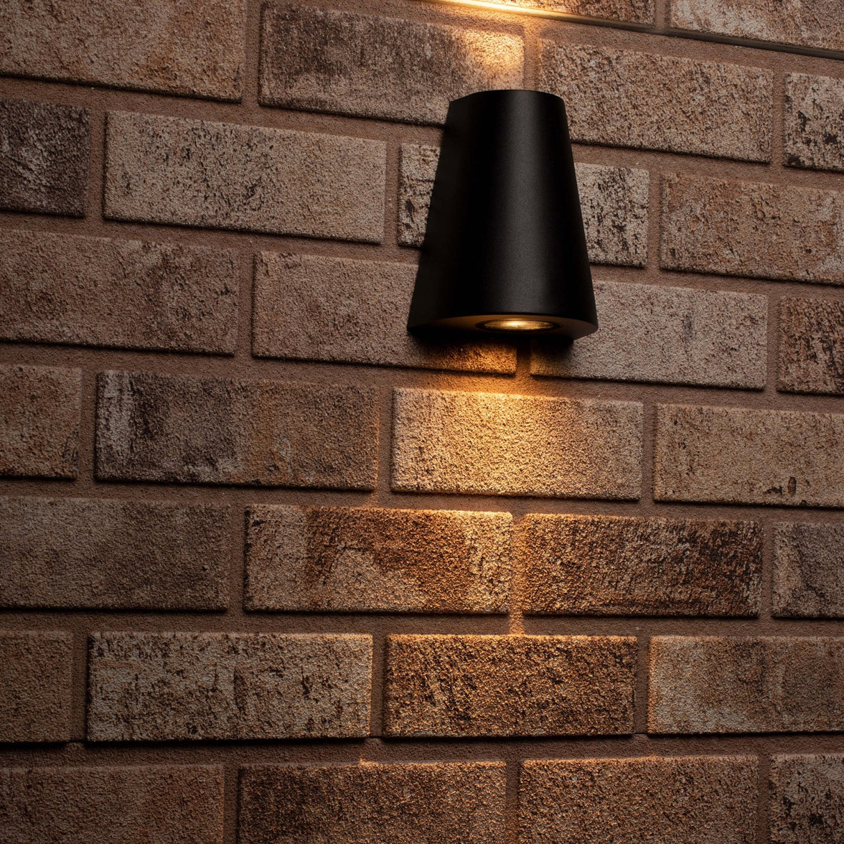 LED's Light LED Wandleuchte für den Außenbereich - Vase mit 2 Lichtpunkten - Modell Como - IP44 - Anthrazit