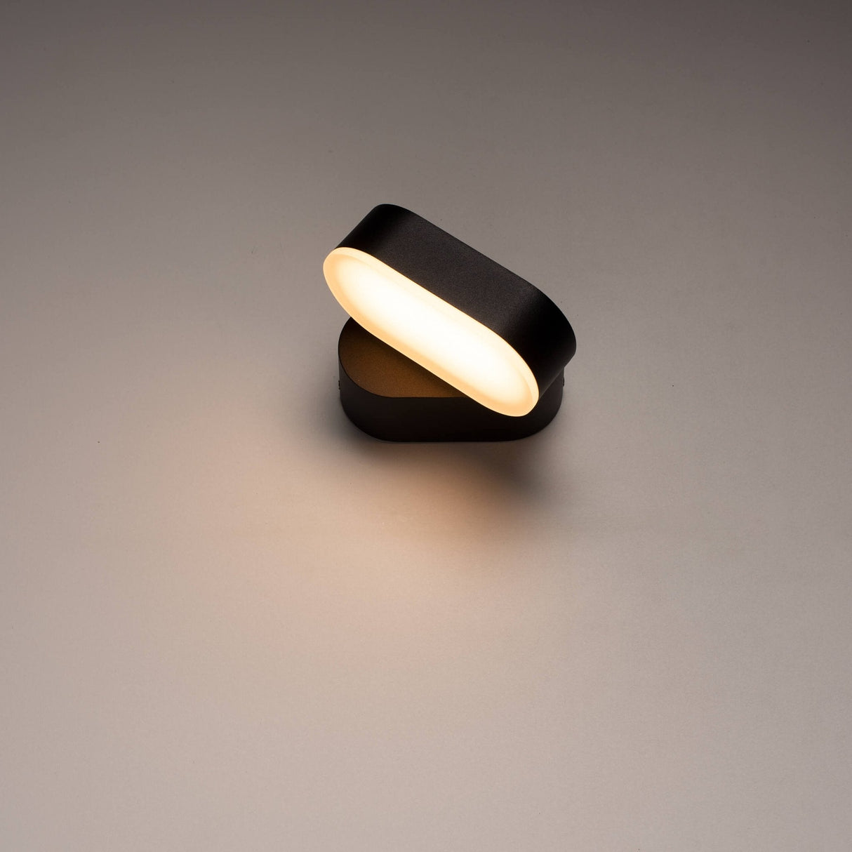 LED's Light LED-Außenleuchte - Modell Rieti - Warmweiß - IP44 wasserdicht - Schwarz