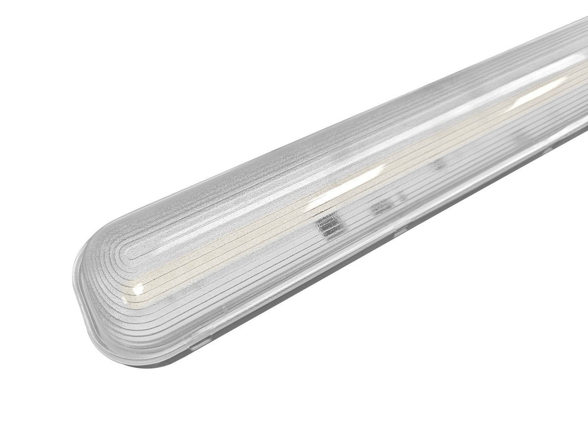 Oprawa hermetyczna LED Tri-Proof 1200mm 25W - pryzmatyczny klosz w zbliżeniu