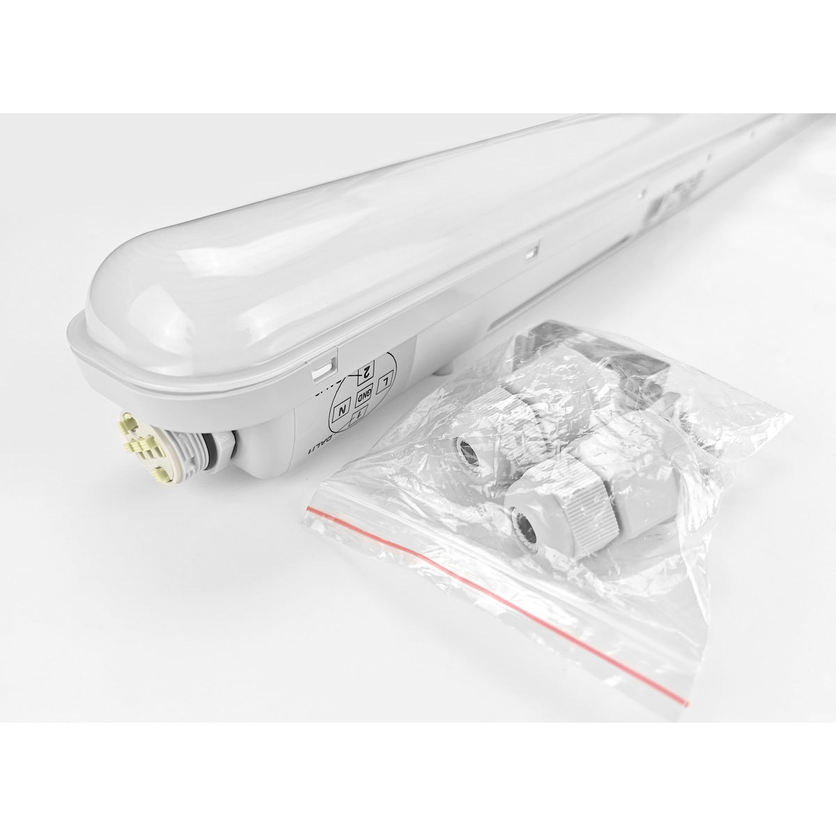 LED tri-proof armatuur DALI dimbaar - kopeinde met wartels en montagemateriaal