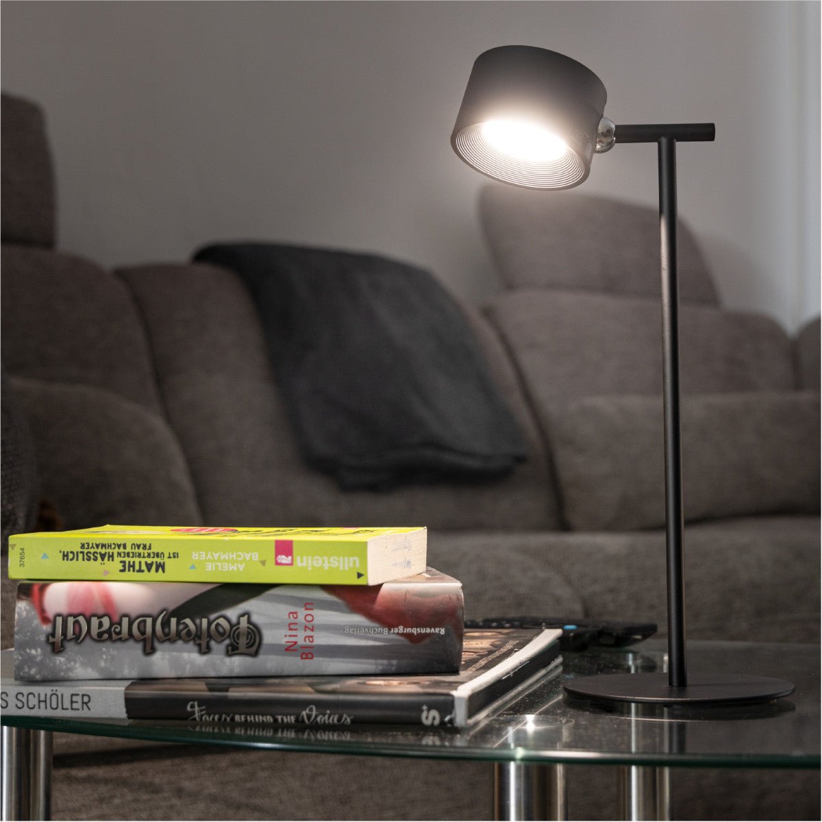 Rechargeable Table Lamp 240 Lumen - 3 Light Colors - Black