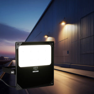LED-Flutlicht, 15200 Lumen, 100 W, Kaltweiß (4000 K), IP66 wasserdicht, 3 Lichtmodi, Tageslichtsensor