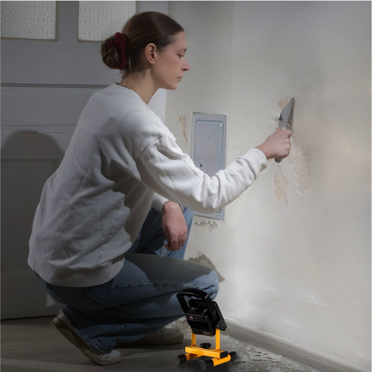 LED's Work draadloze LED Bouwlamp op accu 1200 - Oplaadbaar en kantelbaar - Zwart geel