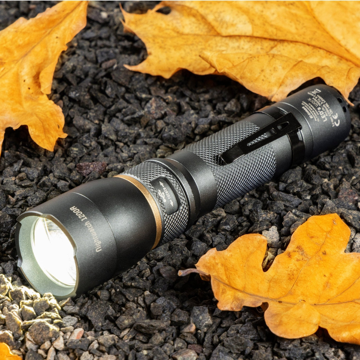 LED's Work Oplaadbare LED Zaklamp - 1200 Lumen - IPX7 Waterdicht - Met 3 lichtstanden
