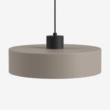 Moderne hanglamp LED in een elegante beige kleur voor een sfeervolle inrichting