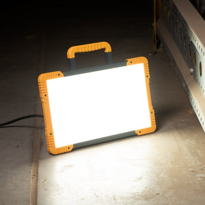LEDs Work Premium LED Arbeitsleuchte 11000 - 5 Meter Kabel - Im harten Einsatz getestet - IP54 wasserdicht - 100W