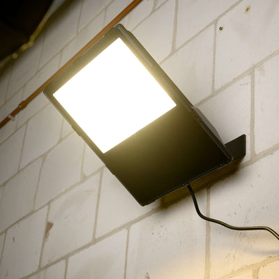 LED-Flutlicht 32000 Lumen - 200 W - Kaltweiß 4000 K - IP66 wasserdicht - IK07 stoßfest