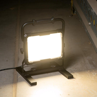 LED's Work Professional LED-Bauleuchte 13000 - Im harten Einsatz getestet - 5 Meter Kabel - 150 W - IP65