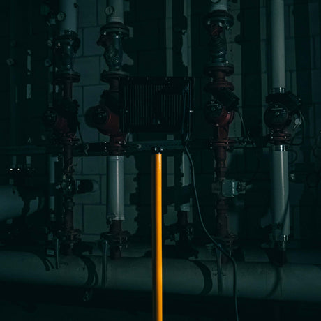 LED-Arbeitsleuchte mit Stativ, 4250 Lumen, 50 W, Kaltweiß (4000 K), Schutzart IP54, verstellbar bis 120 cm