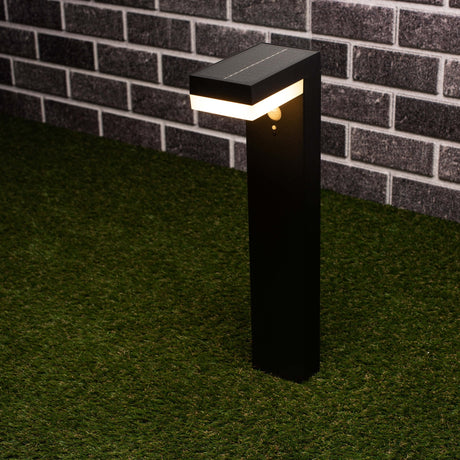 LED Solar Tuinlamp 600 lumen - Warmwit 2700K - Bewegingssensor - IP44 - RVS - Zwart