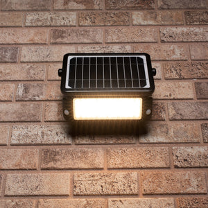 Solar LED Floodlight - 1080 Lumen - Motion Sensor - Warm White 3000K - IP65 - Wireless - Black